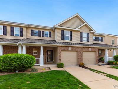 638 Country Village Dr