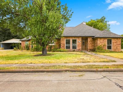 6307 Parkview Dr