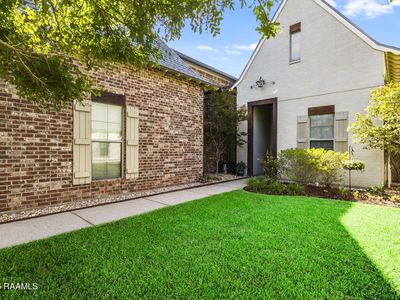 608 Birchview Dr