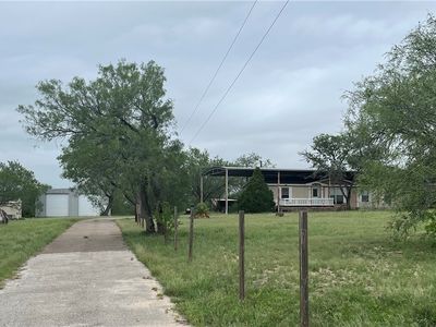 Property at 121 County Road 133, George West, TX