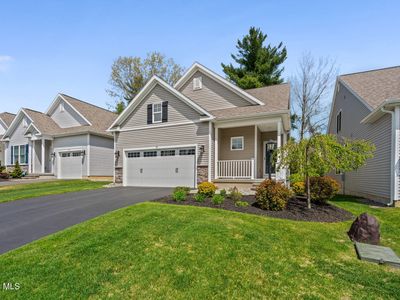 15 Bradley Circle