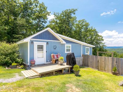1210 Spruce Dr