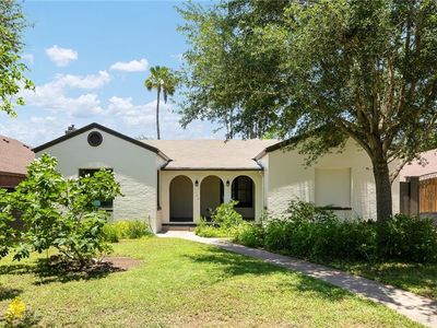 1306 Jasmine Ave