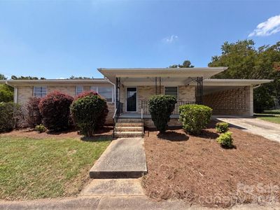 608 E Ryder Ave