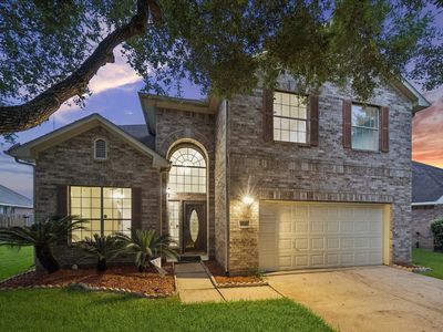 4110 Laurel Woods Cir
