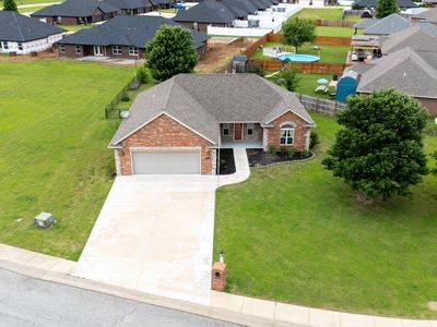 1611 Saint Joseph Dr