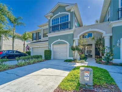 2142 Park Crescent Dr