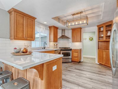 277 Alta Vista Ave