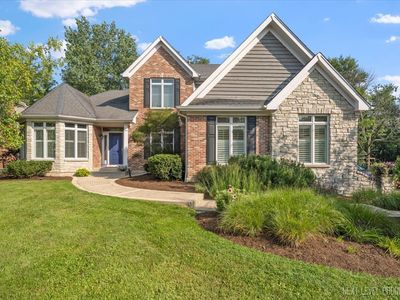 821 Plamondon Rd