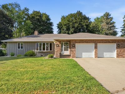 243 E Dahlstrom Ave