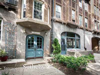 2 Dartmouth St APT M33