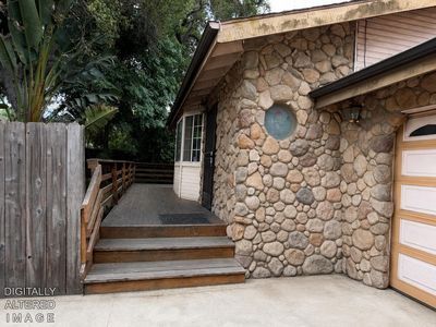 87 Olive St