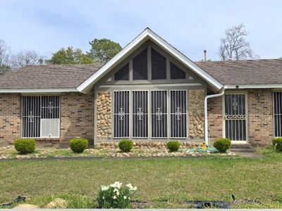 3313 Cross Creek Dr