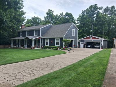 4455 Burnham Woods Dr