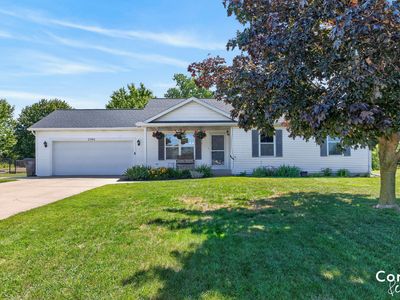 Property at 2146 E Maple Ct, Zeeland, MI