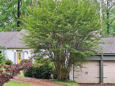 1308 Waverland Dr