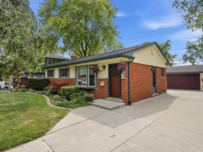 615 Elizabeth St
