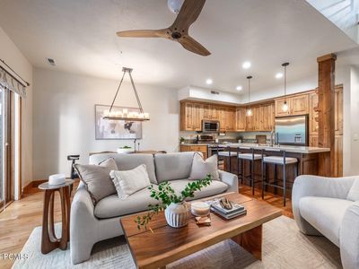 2270 Jupiter View Dr