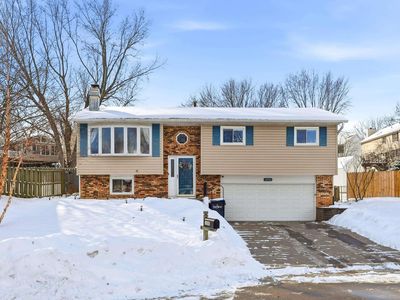 Property at 3880 Tanglefoot Ct, Bettendorf, IA