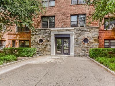 485 E Lincoln Avenue #308