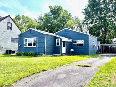 94 S 16Th Ave