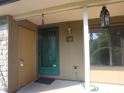 65 Hampshire Dr