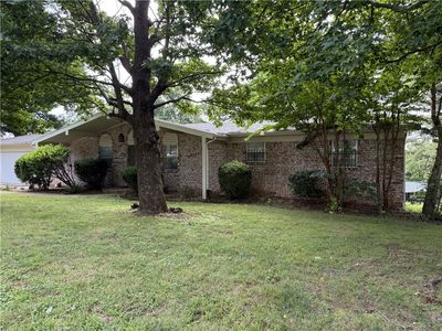 607 Skyline Dr