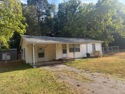 405 Capital St