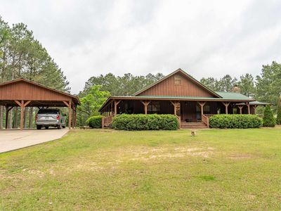 818 Raymond Odom Rd