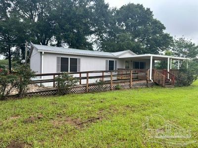 Property at 4006 McCutchin Dr, Jay, FL