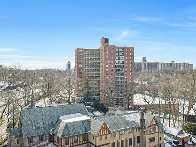 4901 Henry Hudson Pkwy W APT 10F