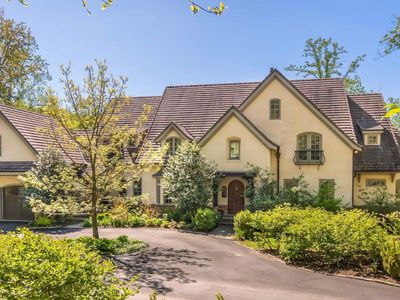 3665 Creels Ln