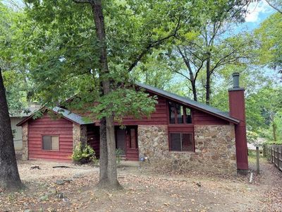 8008 Danwood Dr