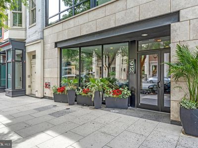 912 F St NW APT T00