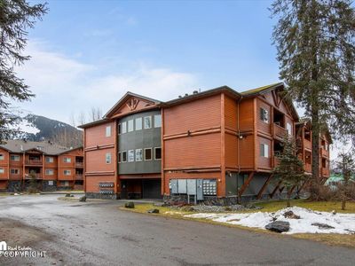 330 Hightower Rd #B-204