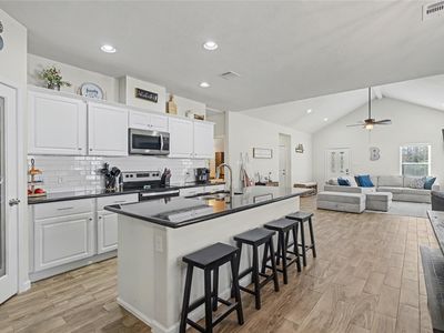 186 N Village Cove Loop