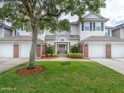 2017 POND RIDGE Court #1003