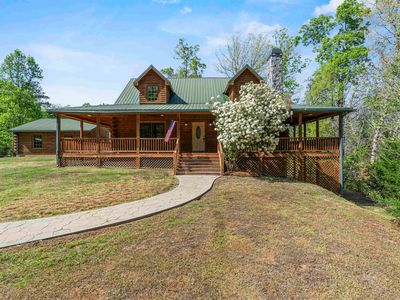2719 Wildflower Rd