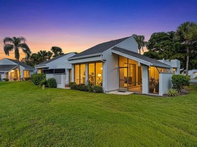 2319 LAKESIDE MEWS #B3