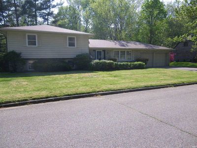 516 Holly Hill Dr