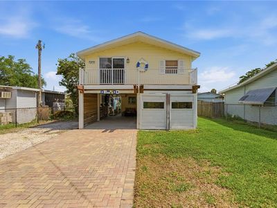 5251 Alpaca Dr
