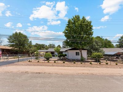 807 S Mud Springs Rd