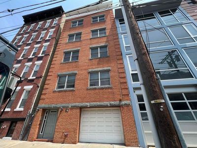 613 Monroe St APT 4