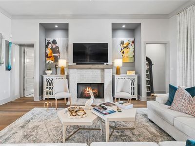201 Rue Chantilly