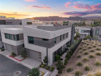46 Promenade Isle Ln