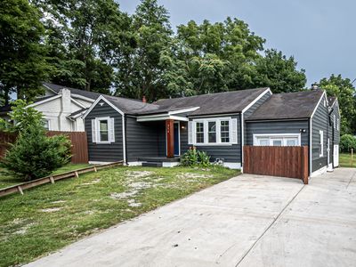 254 Dupont Ave