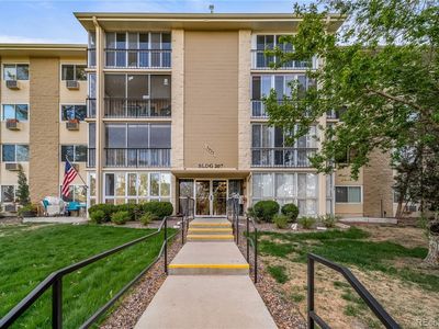 3022 S Wheeling Way Bldg 207 #112
