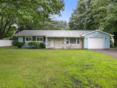 3703 W Old Road 30
