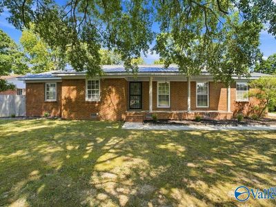 1910 Azalea Cir SW
