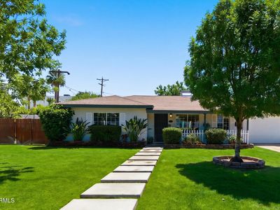 4421 E MONTEROSA Street
